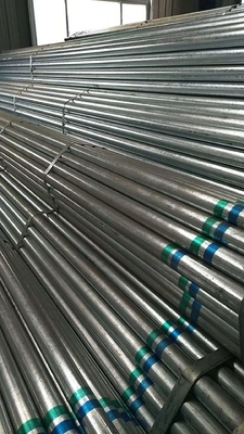Galvanzied Round Steel Pipe / Carbon Steel Pipe Untuk Struktur Pipa Besi Galvanis